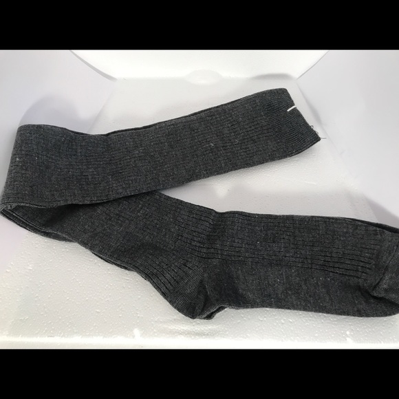 NWT Over the knee cable knit socks In 2 colors - Picture 5 of 6